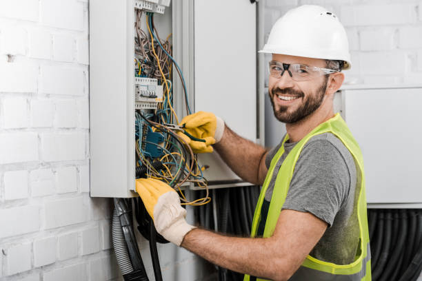 Best Circuit Breaker Repair  in Tecumseh, NE